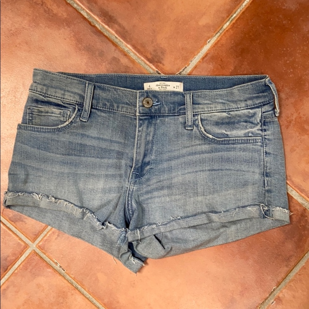 A&F DENIM SHORTS